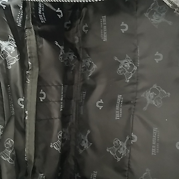True Religion Jeans Small black Miami Duffle Bag. - Picture 11 of 11